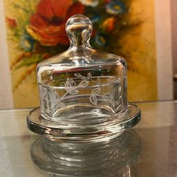 Vintage Princess House Small Round Covered Butter Dish