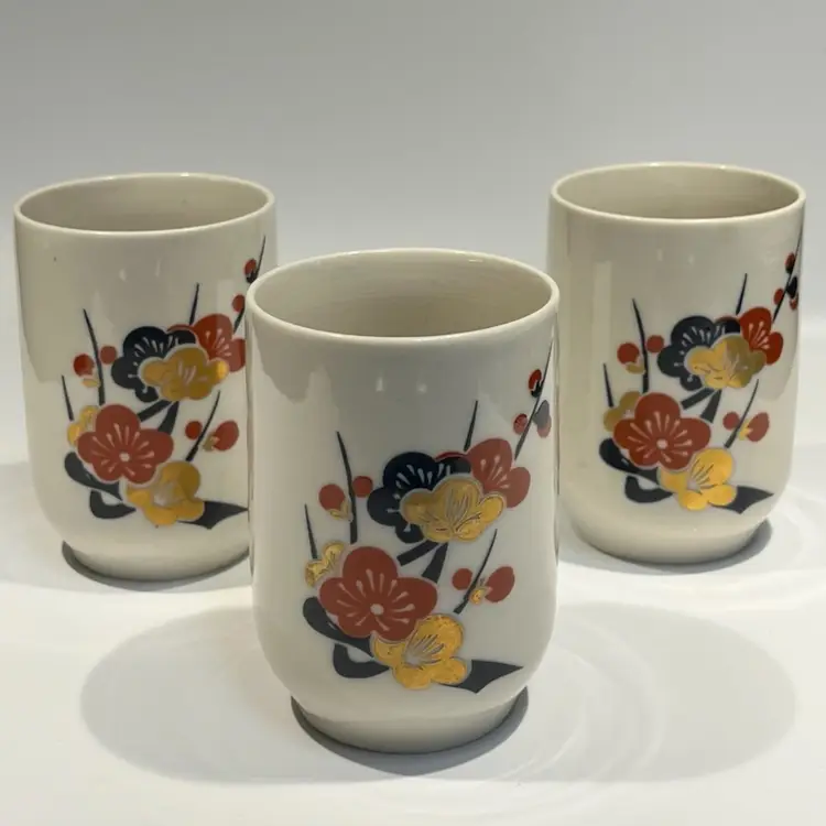 Kutani Japanese - Hand Painted Flowers w/Gold -porcelain Saki Cups Set of 3