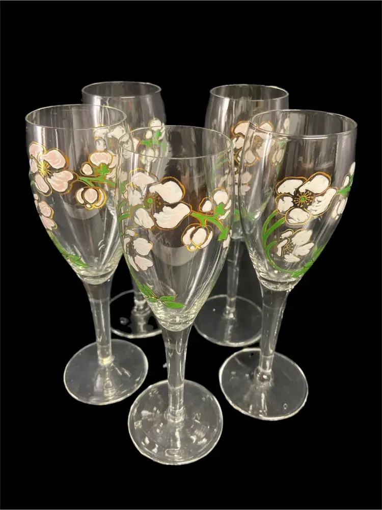 #9 GG. Perrier Jouet Champagne glasses, anemone flower belle. Set Of 5