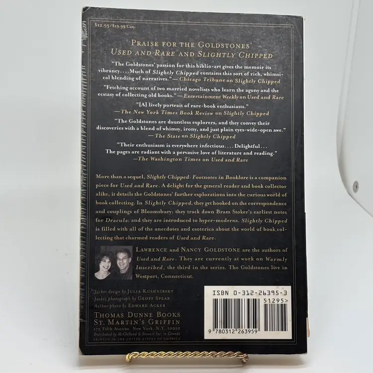 LAWRENCE & NANCY GOLDSTONE Slightly Chipped St Martin’s 2000 1st/1st Good Condition