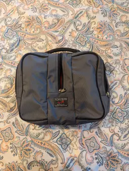 Tom Bihn Copilot Nebulous Grey Ballistic - Excellent Condition