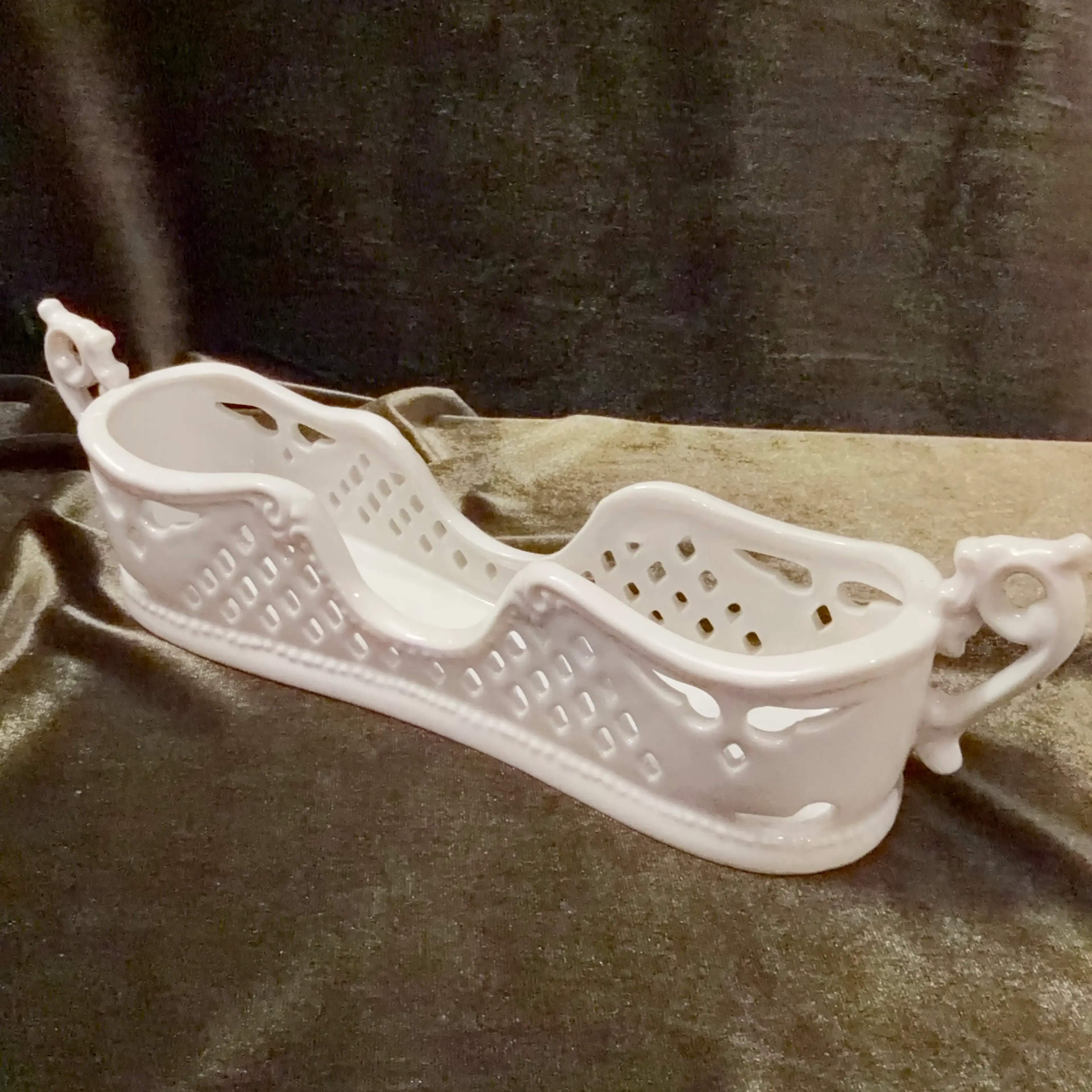 Image 3 of 5