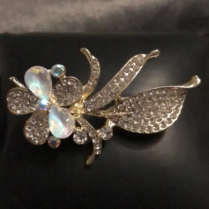 Jeweled Bling Flower Brooch