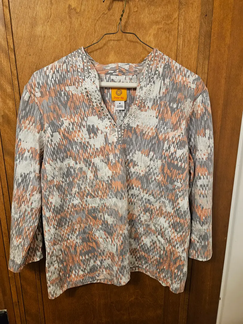 Ruby Rd. Orange & Gray Geometric Top M