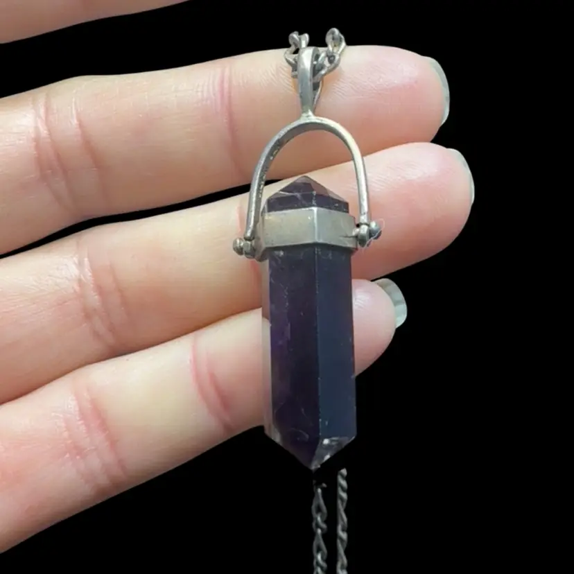 Sterling Silver Amethyst Moveable Bale Crystal Necklace 21” Sterling Chain