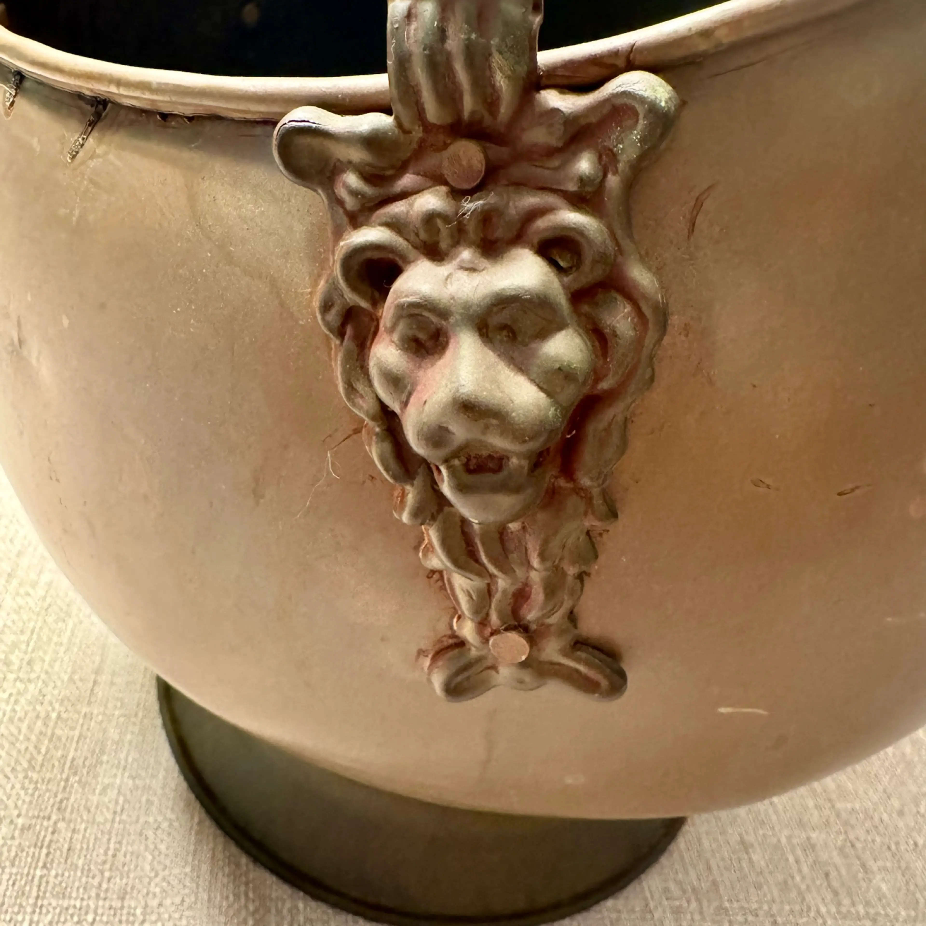 Image 4 of 11