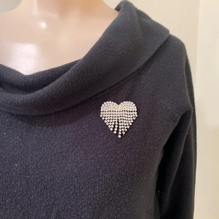 Rhinestone Heart Dangle Brooch Pin Fringe Vintage Fashion Jewelry 1960s