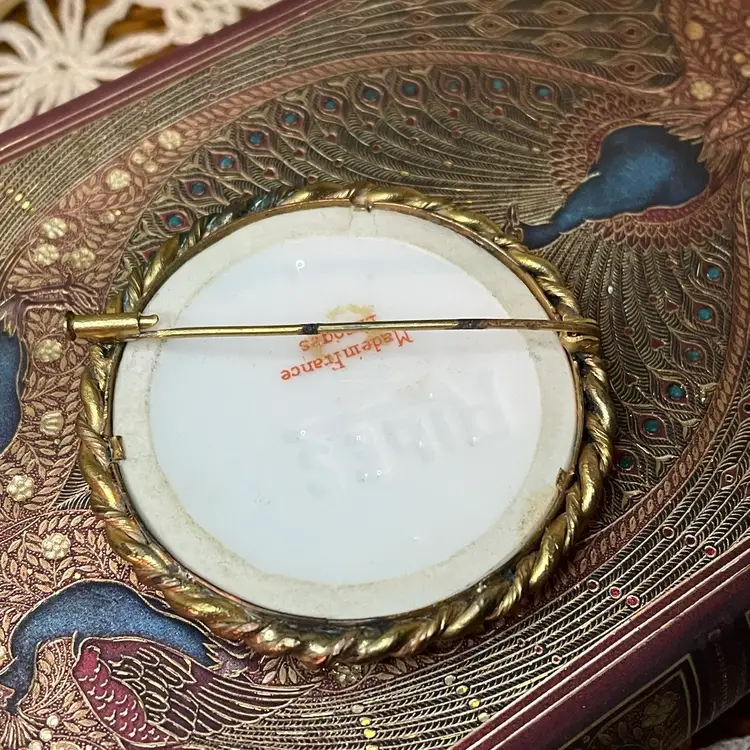 Vintage Limoges France Hand Painted Porcelain Brooch