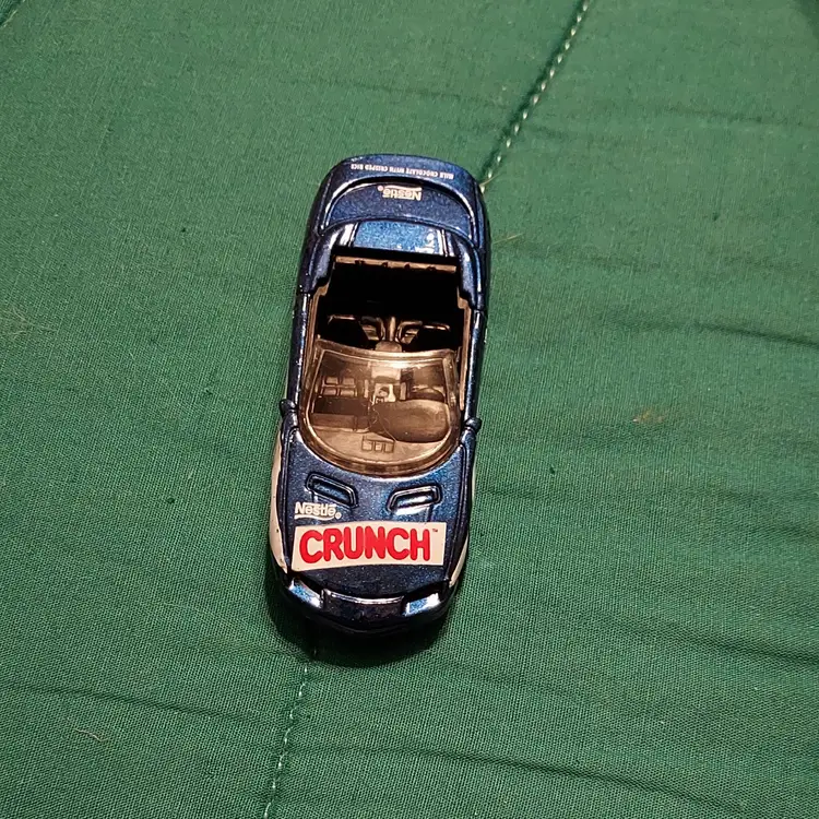 Hot Wheels 1995 Camero Convertible Nestle Crunch Car