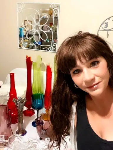 It’s Friday Eve! 🏺🛍️ Let’s Shop VTG Decor 