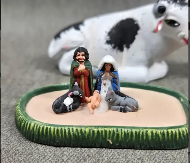 Miniature Pottery Cow Covered Nativity Scene Free Shipping