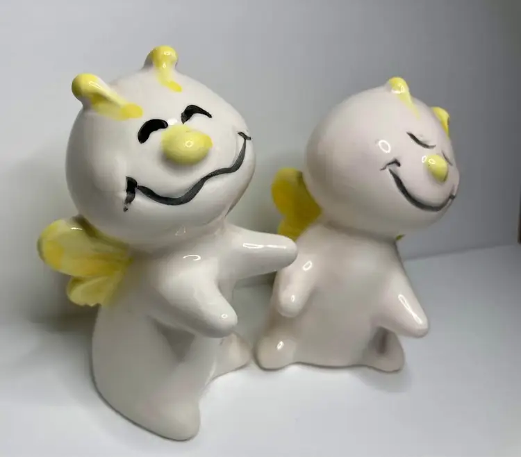 Anthropomorphic Salt and Pepper Shakers Baby Butterfly Japan