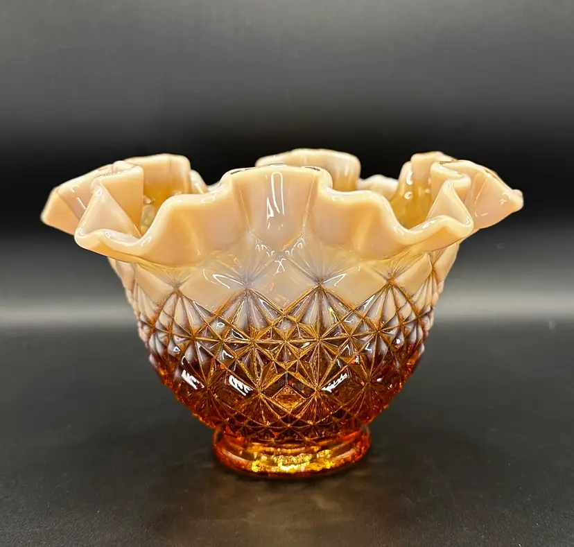 Fenton Olde Virginia Glass Honey Amber Opalescent Ruffled Edge Vase Bowl