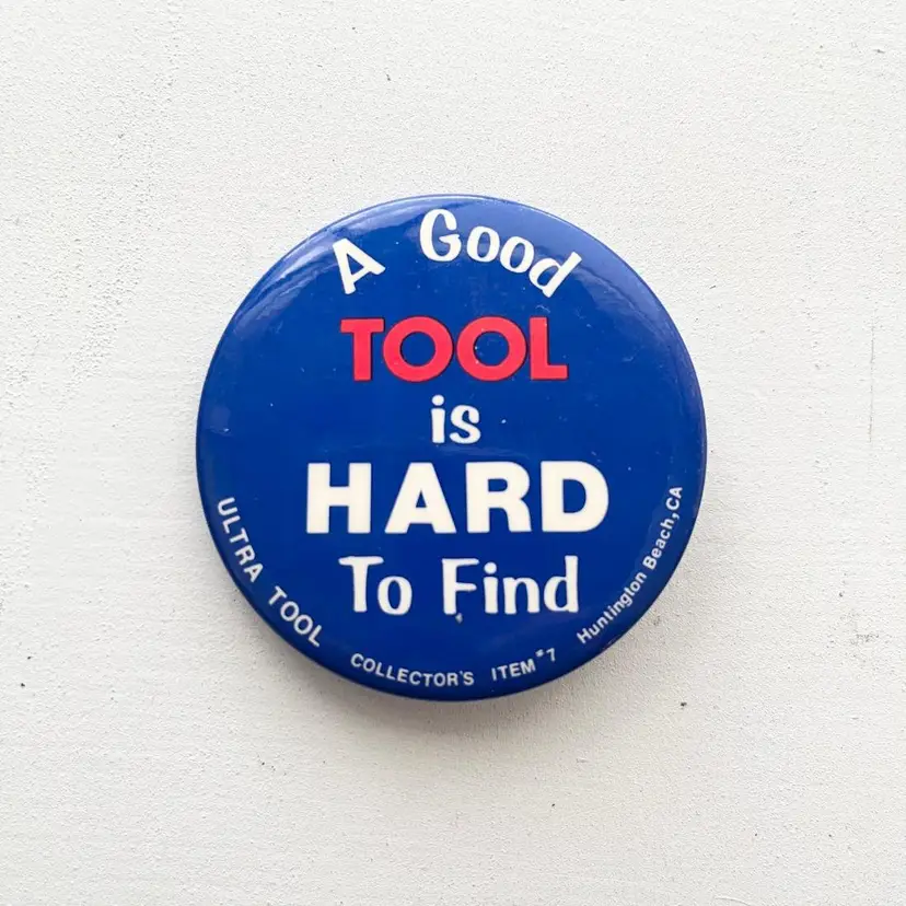Ultra Tool Manufacturing Carbide Tools Advertising Pinback Button Vintage