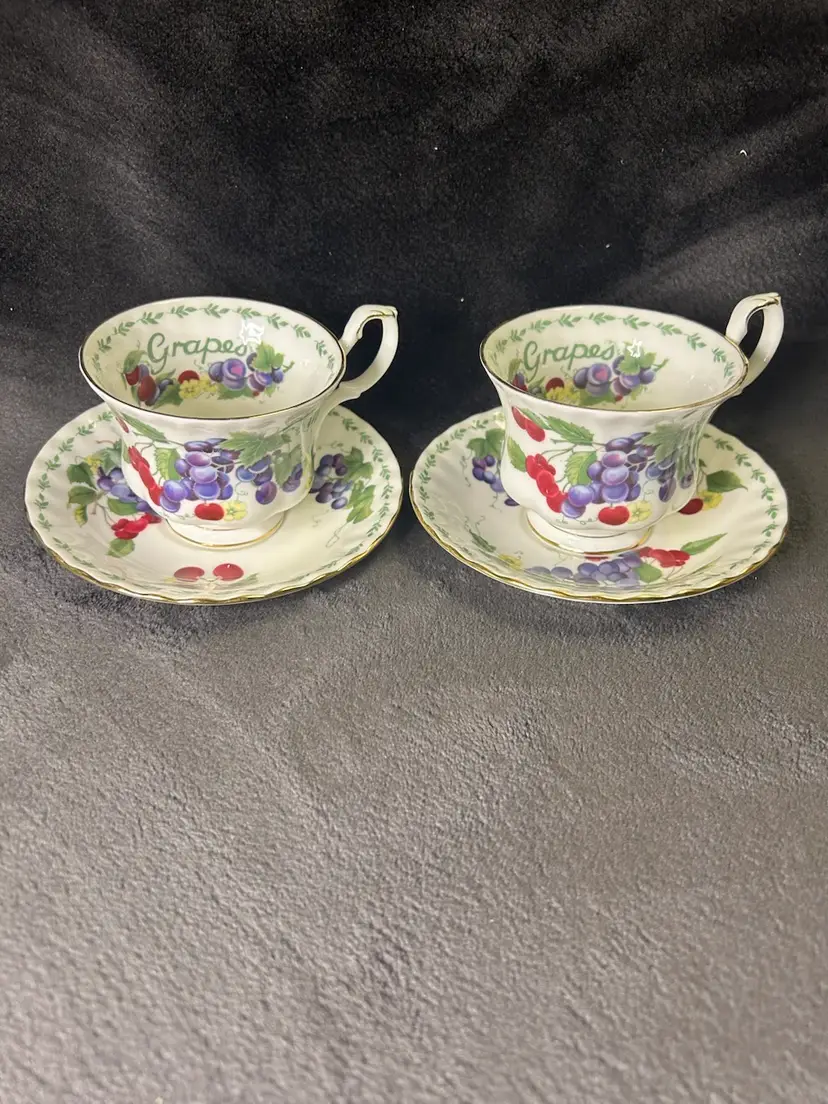 A Set Of 2 Vintage Royal Albert Bone China 1994 Grapes Cups & Saucers