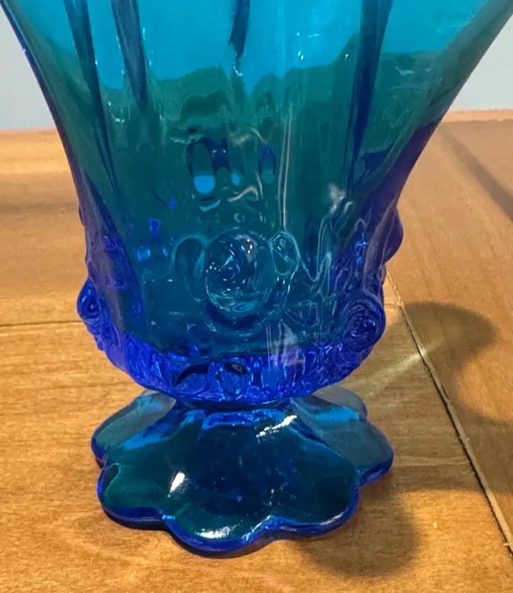 Fenton cabbage rose Blue Handkerchief Vase Petal Footed Embossed Flowers 5.5”