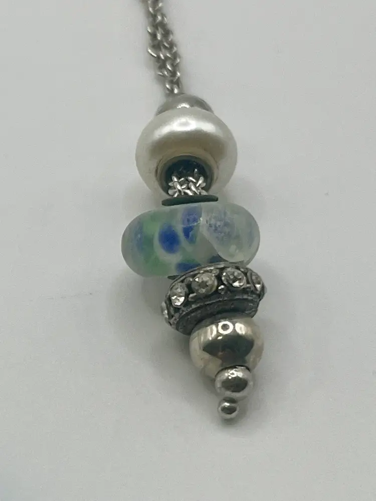 Vintage Bella Perlina Charm Crystal Bead Silver Tone Necklace Blue Beach 16”