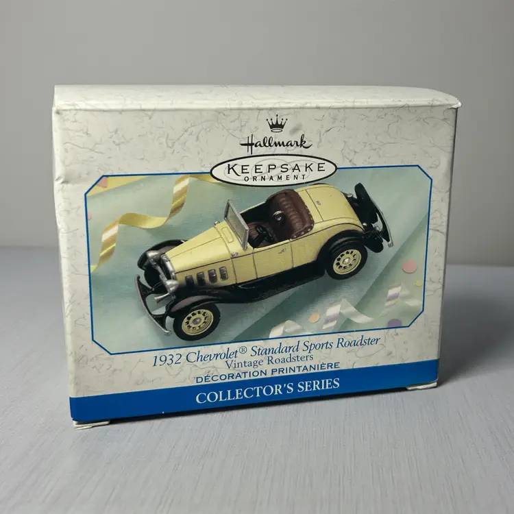 Hallmark Keepsake Christmas Ornament 1932 Chevrolet Standard Sports Roadster