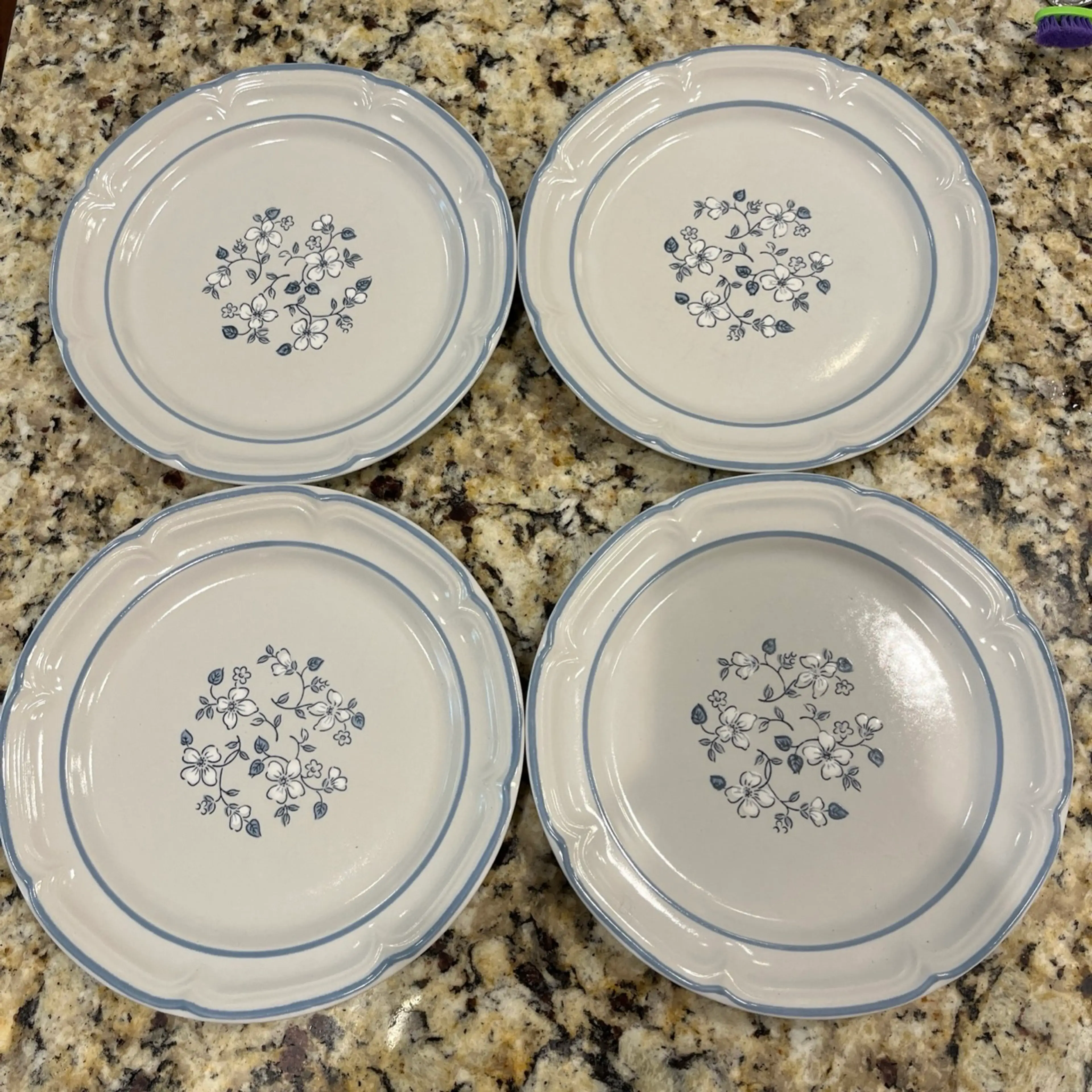 Image 2 of 6
