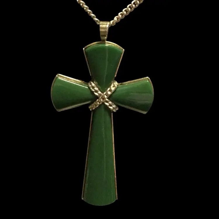 Vintage ‘Avon’ Green Cross Necklace