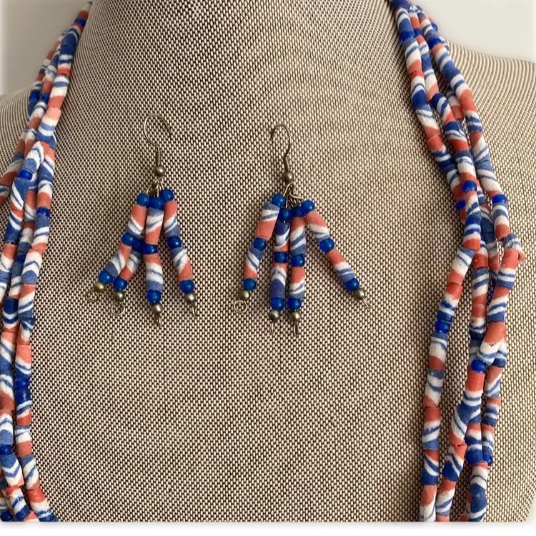 Vintage 3 Piece Carved Shell Beaded Jewelry Set Necklace Bracet + Earrings