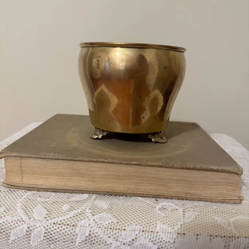 Brass Footed Planter (4.5 inches tall)