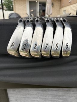 Callaway X-22 Iron Set 5-PW RH – UniFlex Steel Shafts – 6 Clubs Total