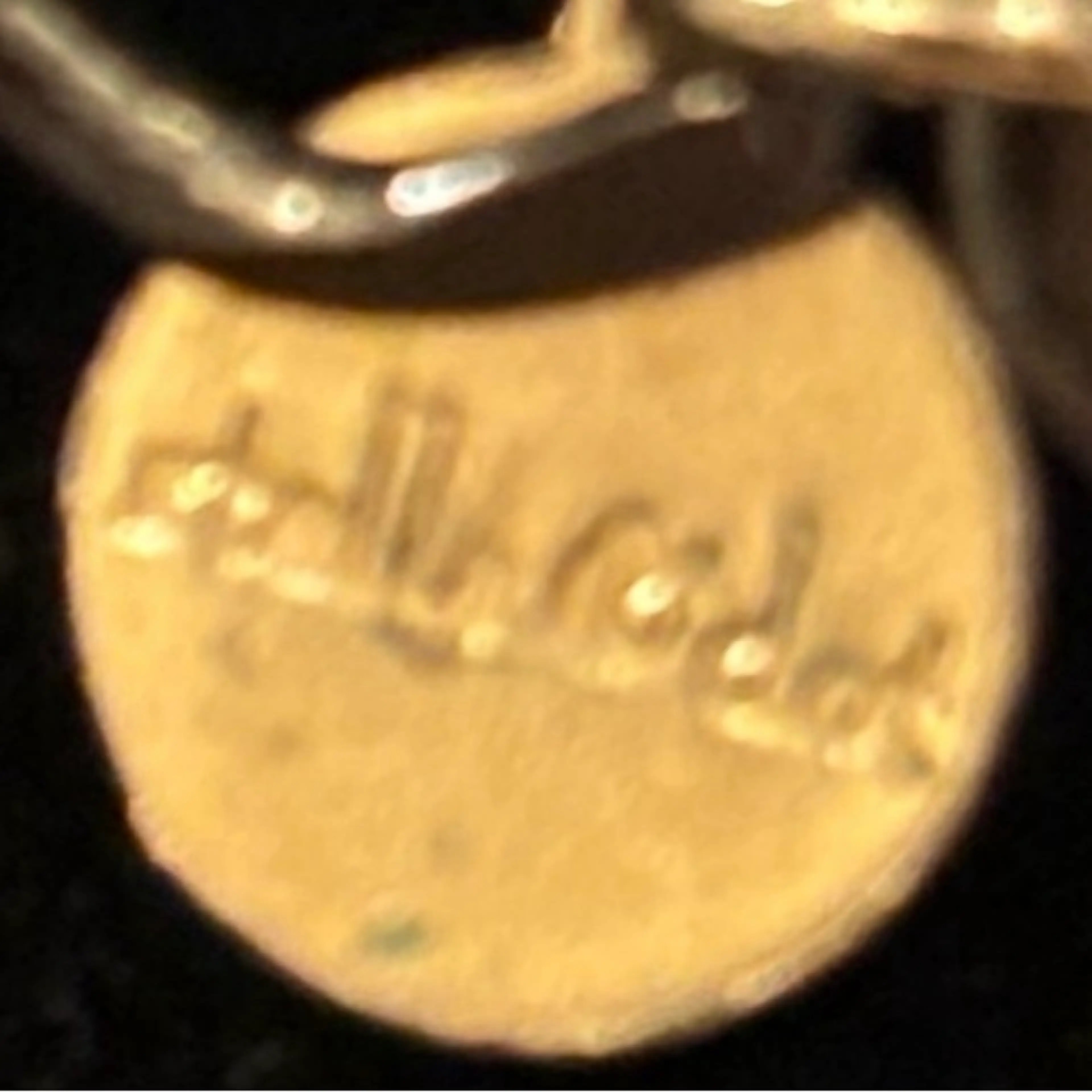 Image 4 of 4