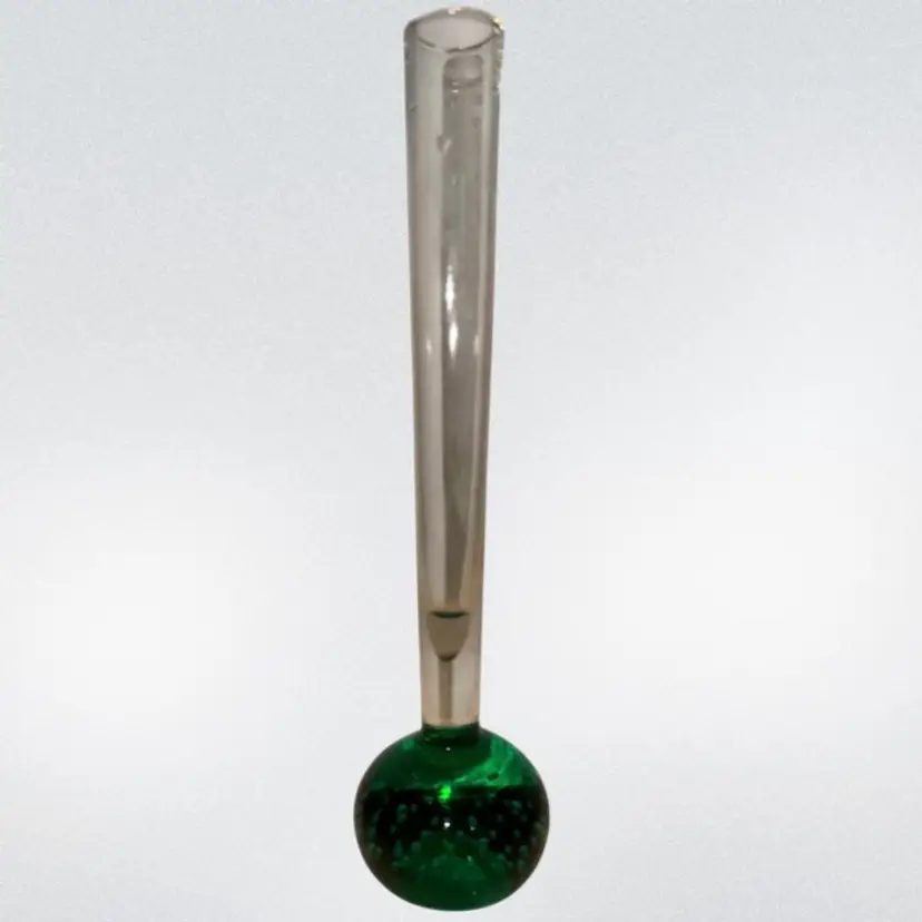 Bud Vase Art Glass Controlled Bubbles 8” Tall MCM Great Condition Green ￼