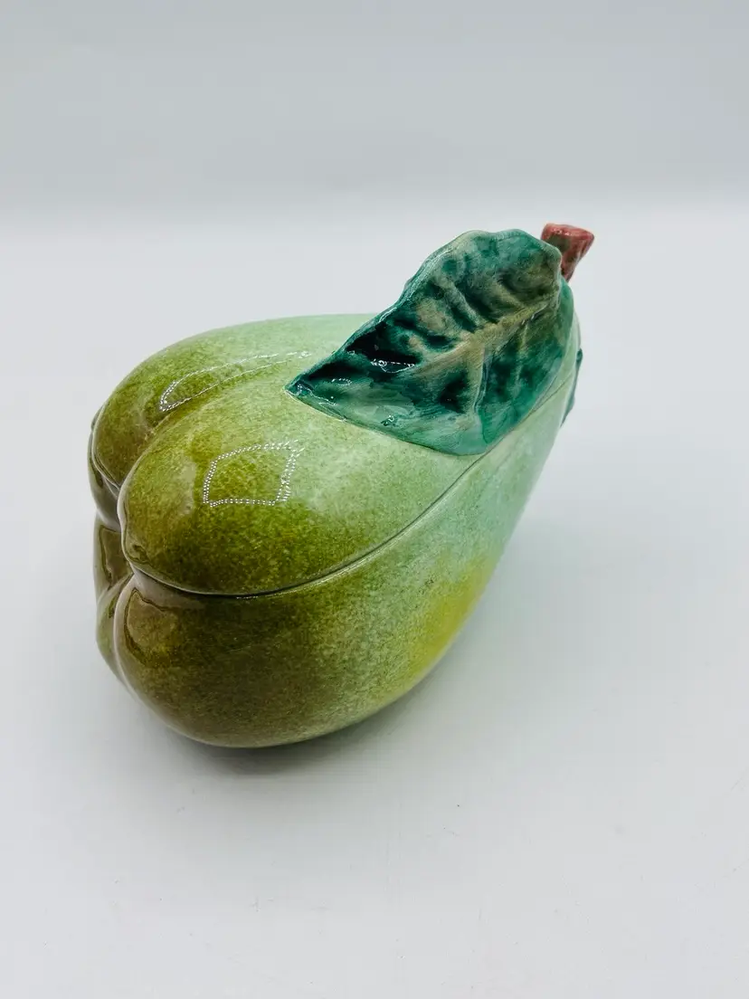 Vietri Covered Bowl Italian Pottery Hand Painted Fruit, Pear!