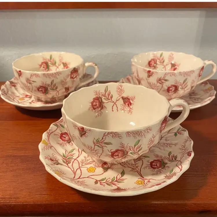 Copeland Spode - England Rosebud Chintz Tea Cups and Saucers Set of 3