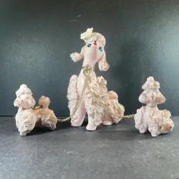 Vintage 50s Lefton Pink Spaghetti Poodle Mother & 2 Puppies On Chain Figurine