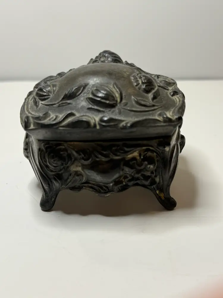 Antique Silver Tone Small Jewelry Trinket Box Casket Hinged Lid Footed