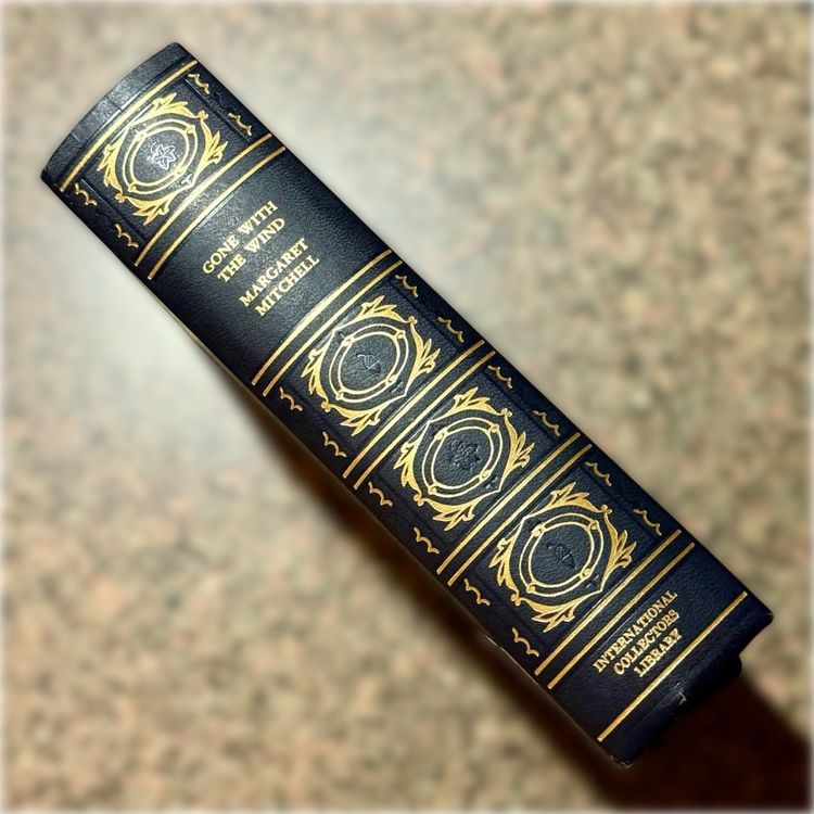 Vintage Hardcover Edition Gone With The Wind Margaret Mitchell International Collectors Library 1964