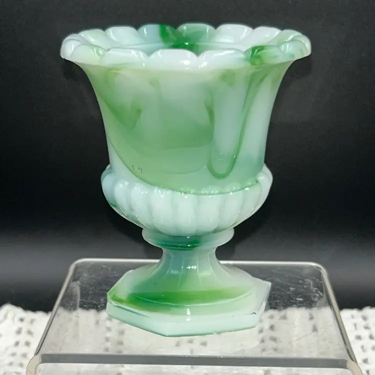 Vintage Akro Agate Glass Green And White Swirl Mini Urn