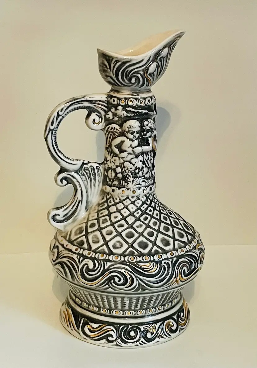 1958 Vintage Beam Cherubs Executive Series Whiskey Decanter, C Miller Gray/Gold