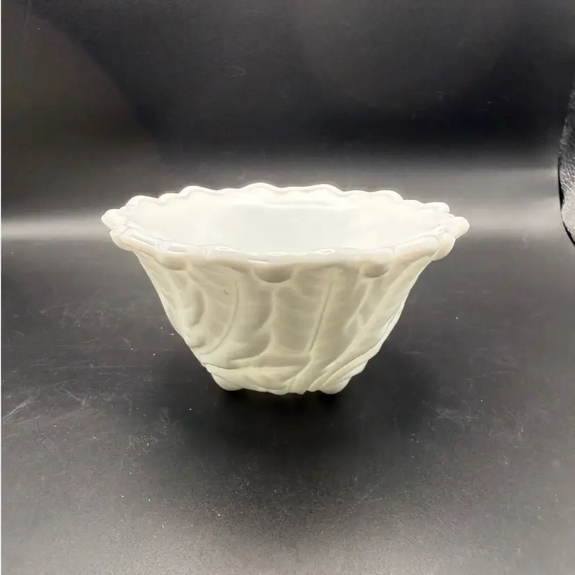 Indiana Glass 'Wild Rose' Milk Glass Bowl