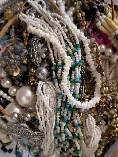 Let’s Dig Through More Of The 40lb Auction Buy