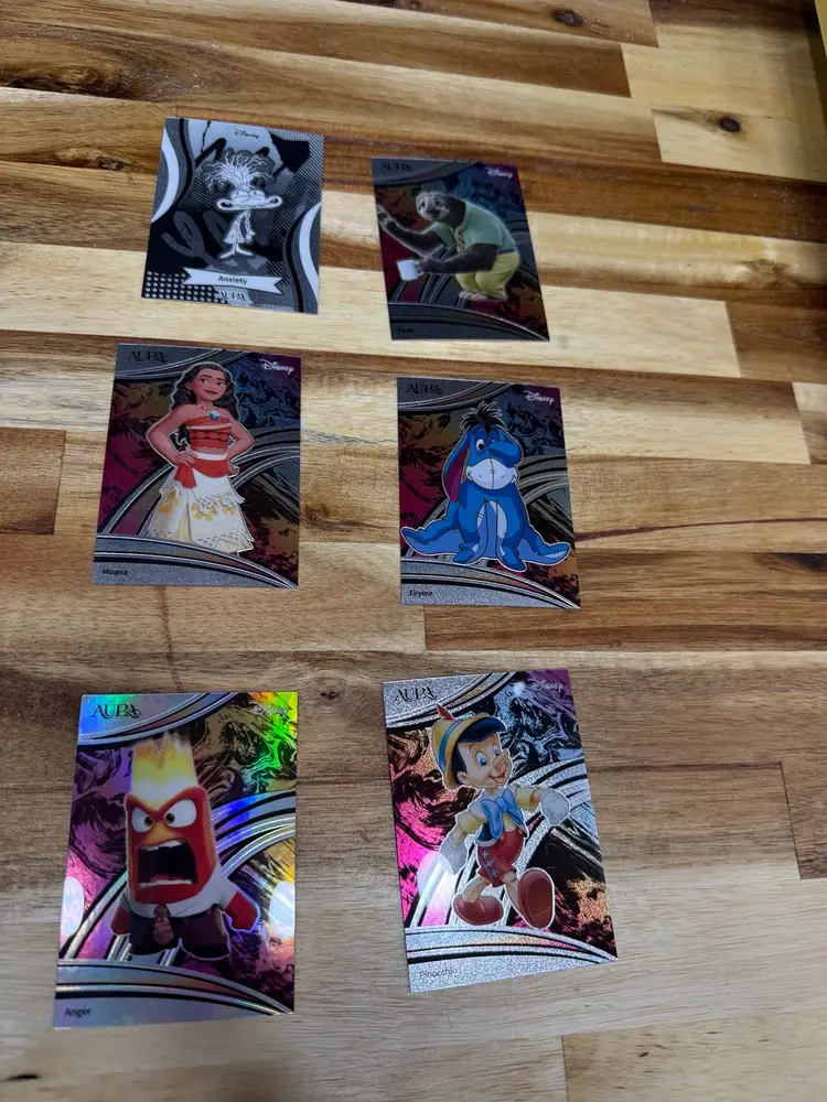 Disney Aura Lot 3 (6 Cards) As Pictured