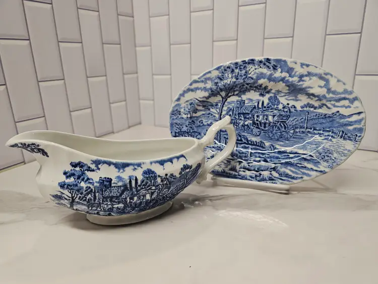 Royal Mail Blue Gravy Boat & Underplate/Relish Dish by Myott Staffordshire