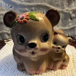 Vintage 1950s mama bear and baby bear planter made in Japan