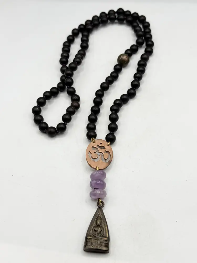 Jen Stock long beaded stone pendant Buddha necklace