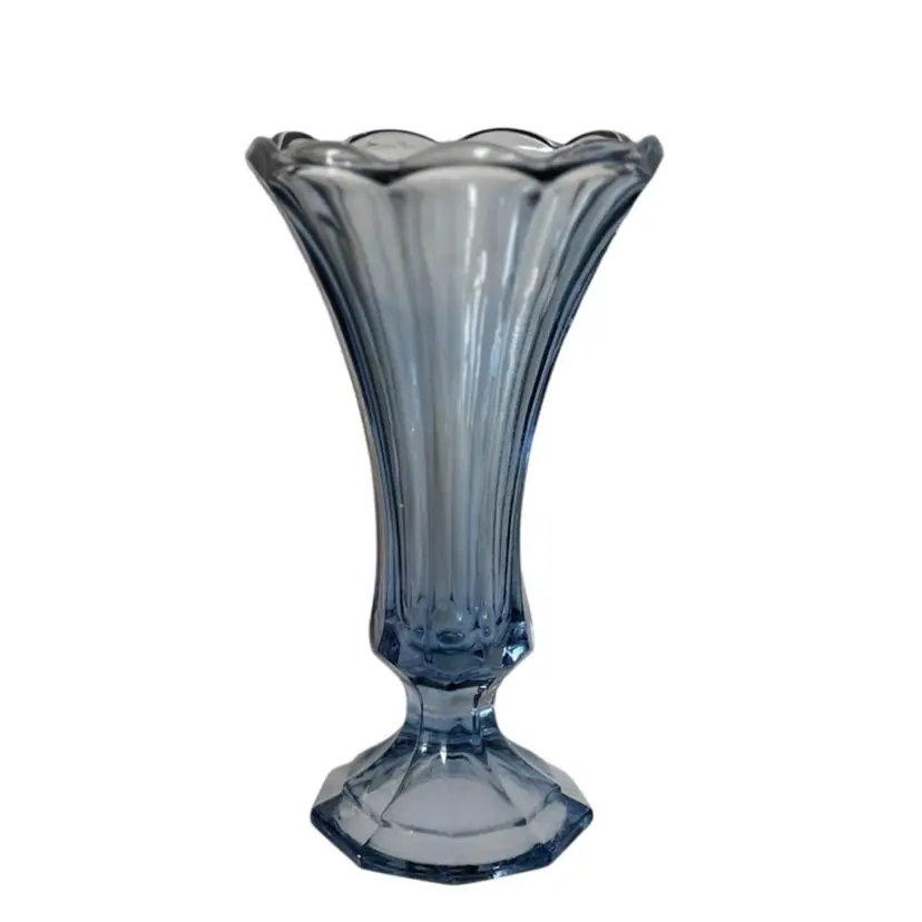 Vintage Fostoria Vase Virginia Pattern Colonial Blue Azure Scalloped Edge 
7” T x 3-3/4” W (top)