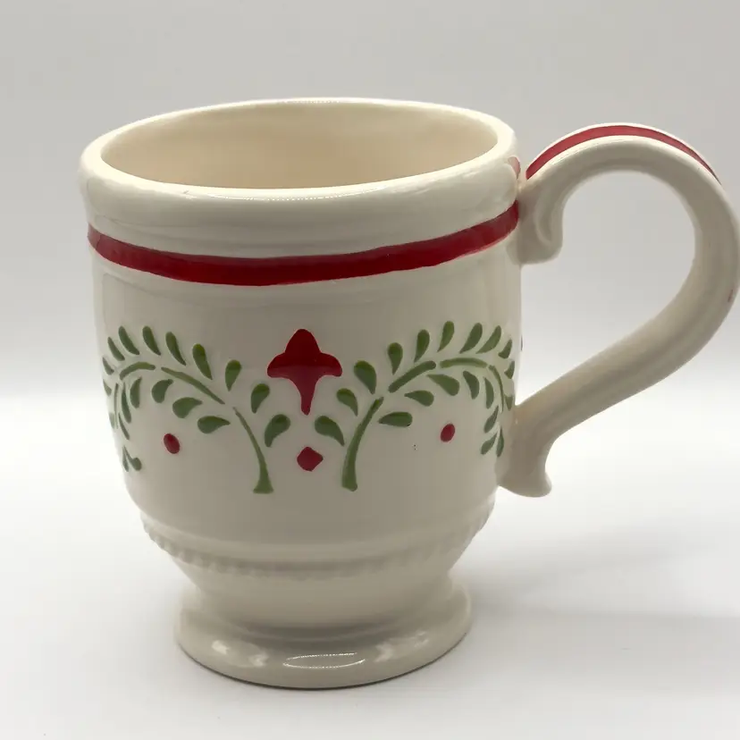 Vintage “Winter White Holiday” Pattern Hand-Painted Ceramic Coffee Mug, Christmas Festive Drinkware, By Fitz And Floyd, Made in Japan