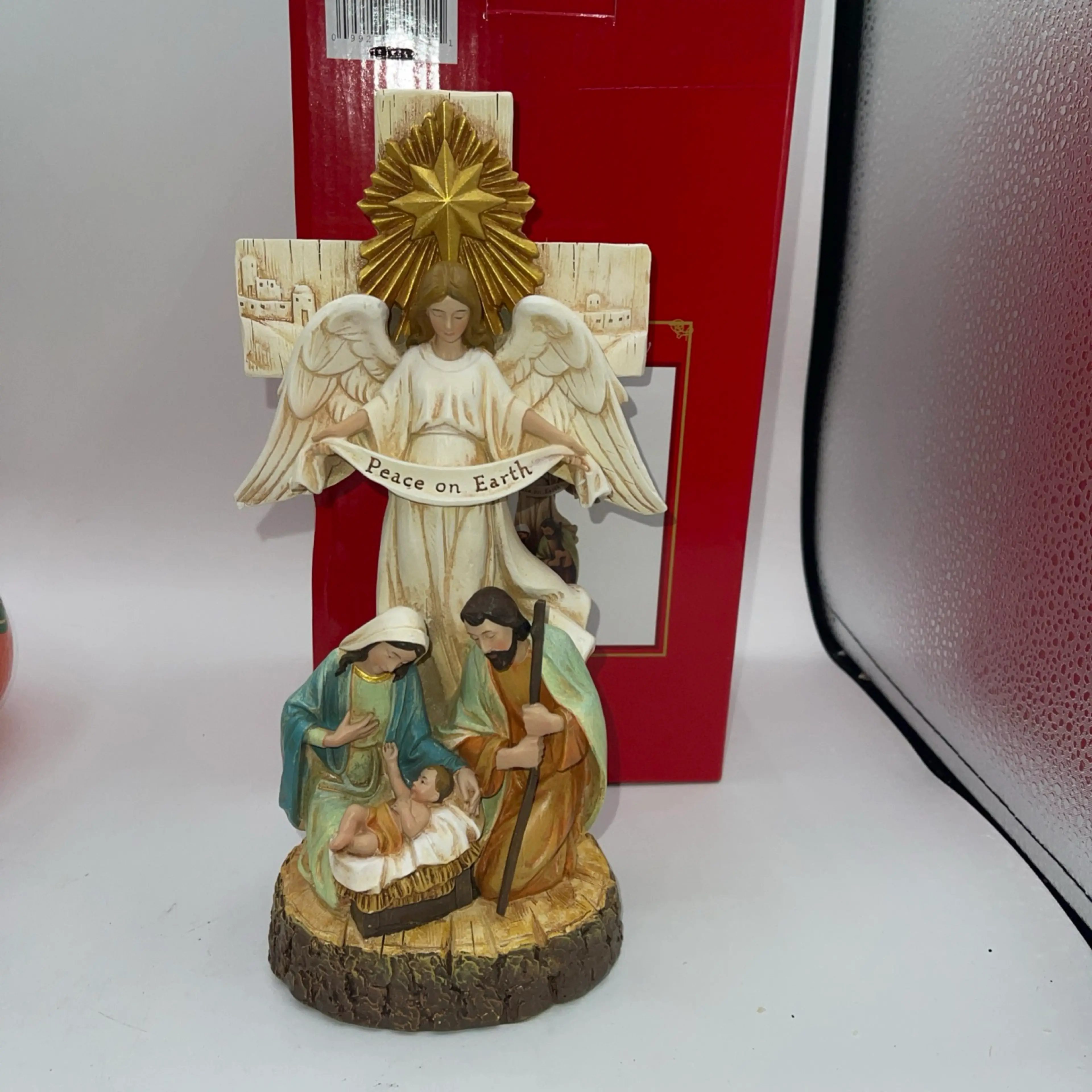 Image 2 of 8