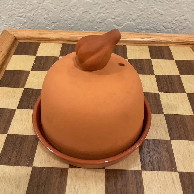 Terracotta Garlic Roaster