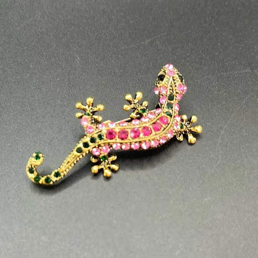Darling Pink Lizard Brooch, Gold Tone, 2” Long