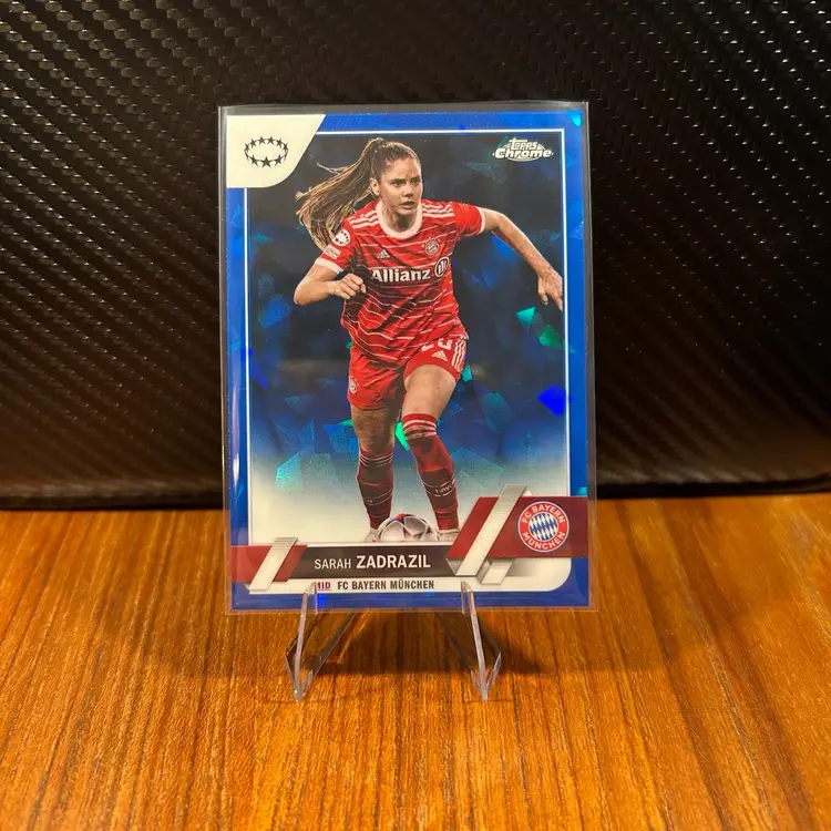 Sarah Zadrazil 22/23 Topps Chrome UWCL