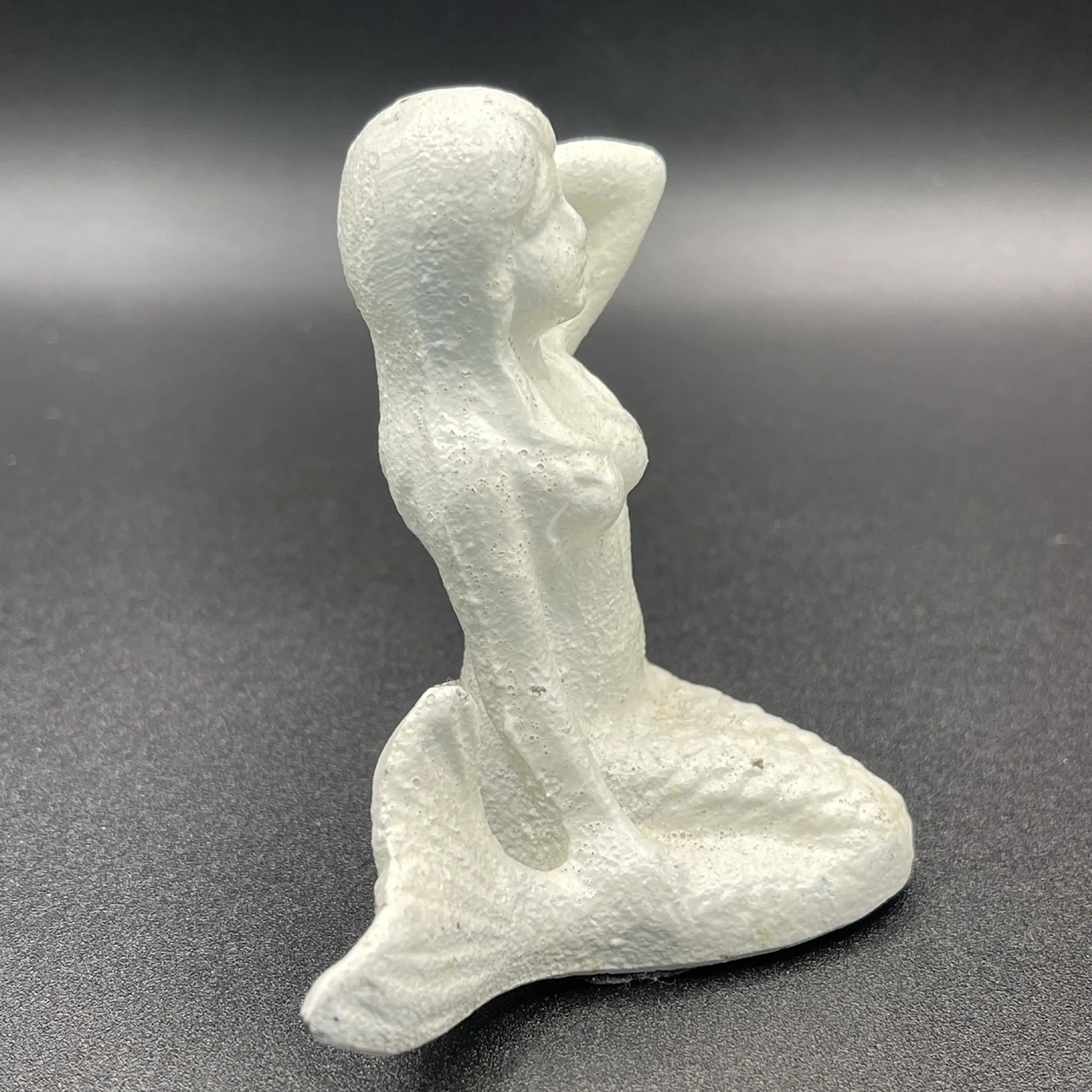 Image 4 of 6