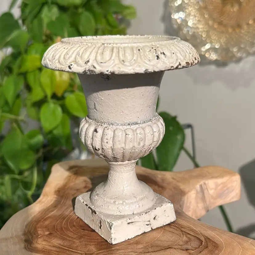 Cast Iron Urn 5.5”